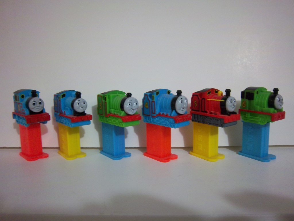 thomas the train pez